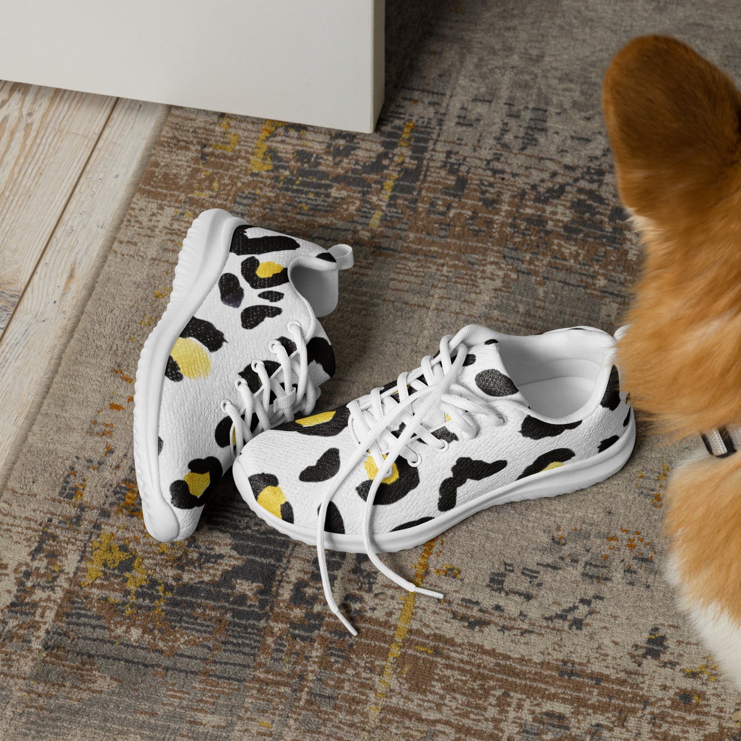 Women’s athletic shoes Leopard With Yellow Middle